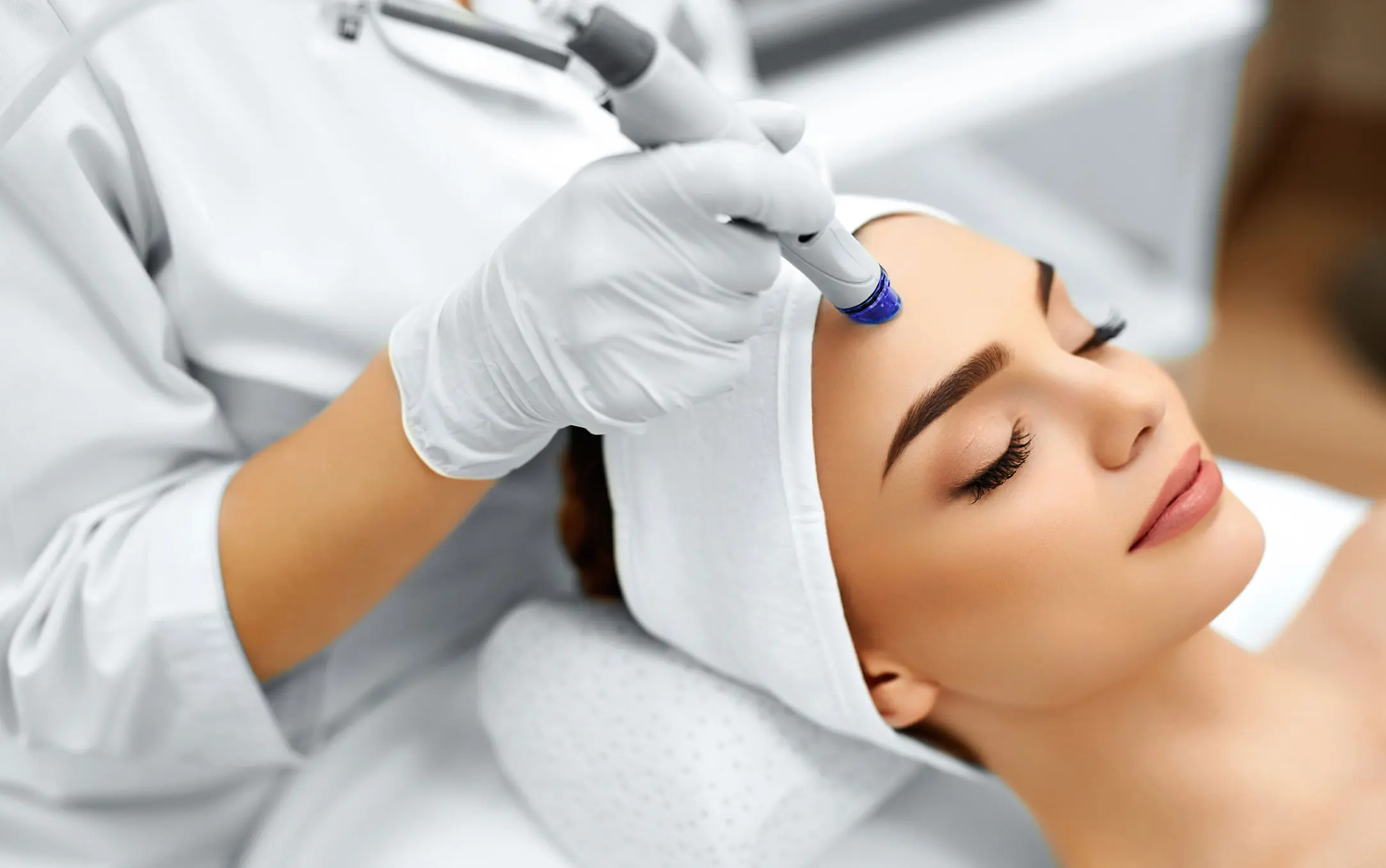 What Is Collagen Lift Therapy and How Can It Help Ageing, Loose Skin Little Bognor?
